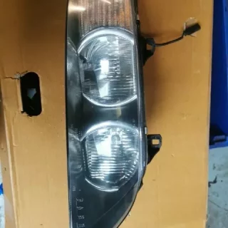 Bmw Z3 O/S Drivers Right Headlight (Facelift White Clear Lense Chrome Ring)